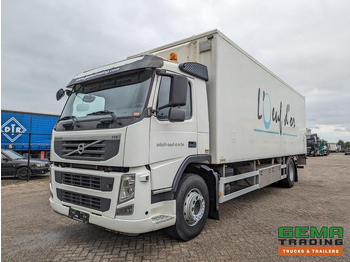 Kamion za prevoz stoke VOLVO FM 330