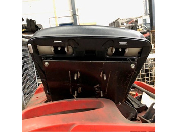 Sedište za Oprema za rukovanje materijalima Seat for Linde P60, Series 126: slika 4