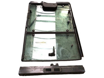 Staklo i delovi NISSAN