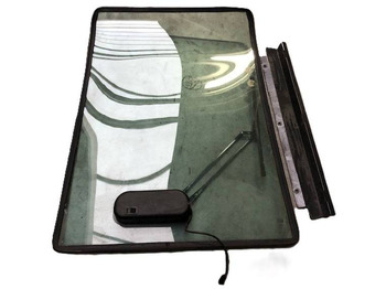 Staklo i delovi NISSAN