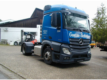 Tegljač MERCEDES-BENZ Actros 1843