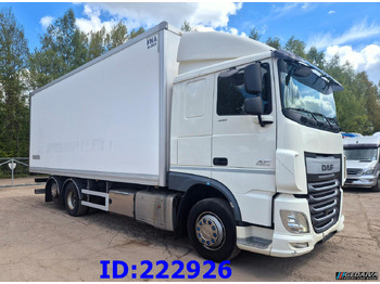 Izotermički kamion DAF XF 106 440