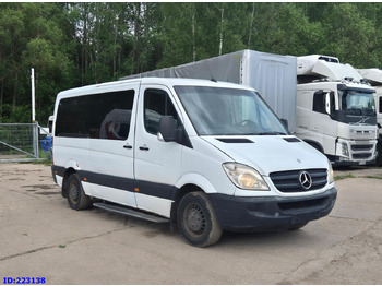Turistički autobus MERCEDES-BENZ Sprinter 213