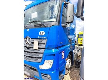 Tegljač MERCEDES-BENZ Actros 1845