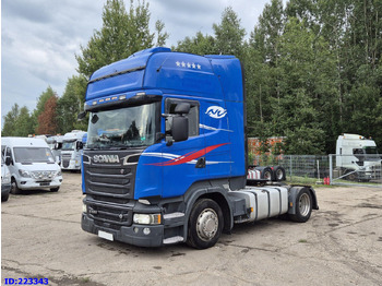 Tegljač SCANIA R 520