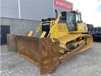 Buldožer KOMATSU D65