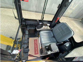 Mini bager Komatsu PC16R-3: slika 3