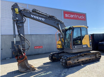 Bager guseničar VOLVO ECR145
