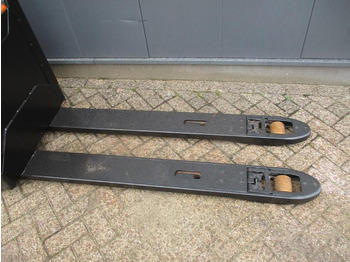 Kolica za palete BT LPE200: slika 3