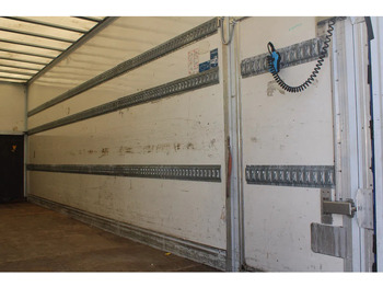 Kamion sa zatvorenim sandukom DAF LF 210 + euro 6 + lift: slika 4