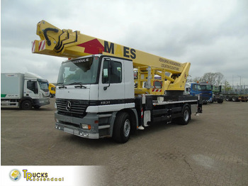 Kamion MERCEDES-BENZ Actros