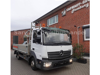 Kamion sa tovarnim sandukom MERCEDES-BENZ Atego 821