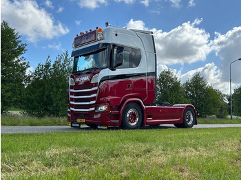 Tegljač SCANIA S 500