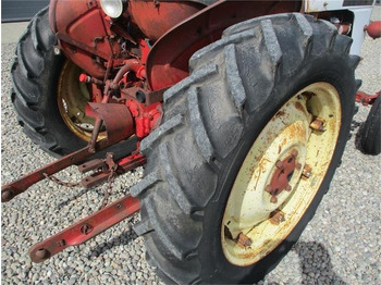 Traktor David Brown 950 Motor sidder fast: slika 4