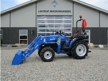 Komunalni traktor SOLIS
