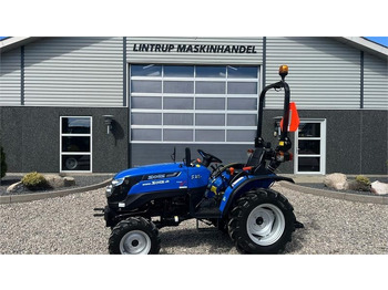 Komunalni traktor SOLIS