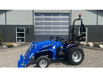 Komunalni traktor SOLIS