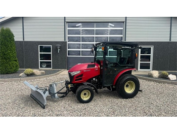 Komunalni traktor YANMAR