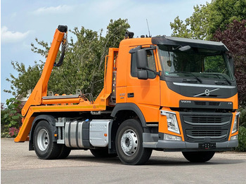 Kamion za utovaranje kontejnera VOLVO FM 430