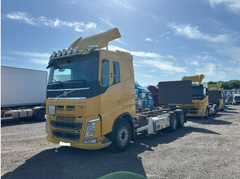 Kamion za prevoz kontejnera/ Kamion sa promenjivim sandukom VOLVO FH 500