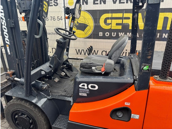 Dizel viljuškar Doosan D 40 SC-7: slika 3