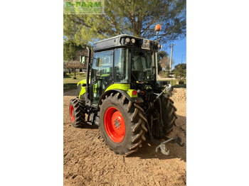 Traktor CLAAS Nexos