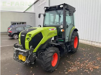 Traktor CLAAS Nexos