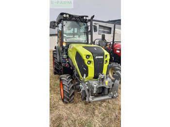 Traktor CLAAS Nexos