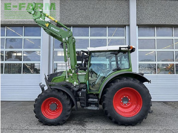 Traktor FENDT 211 Vario