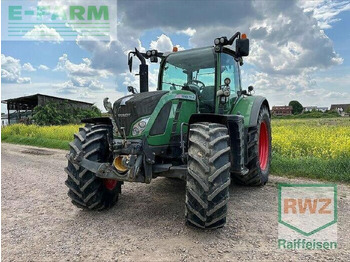 Traktor FENDT 718 Vario
