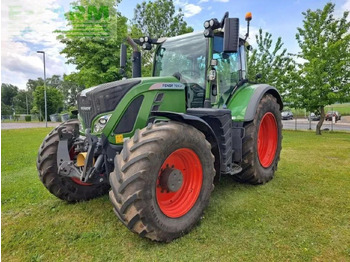 Traktor FENDT 724 Vario