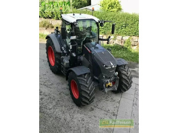 Traktor FENDT 728 Vario