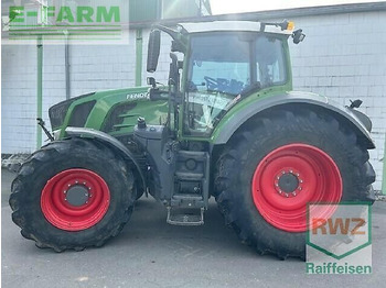 Traktor FENDT 828 Vario