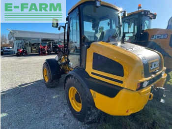 Mini bager JCB 409: slika 2