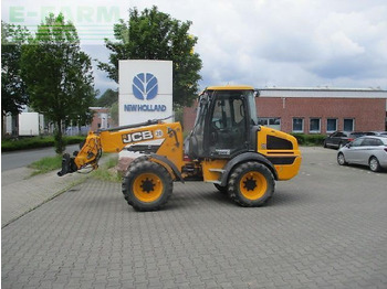 Utovarivač točkaš JCB TM220