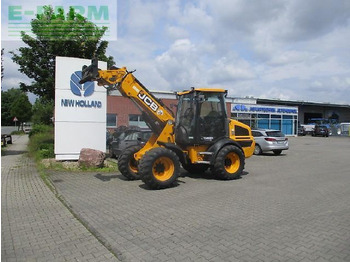 Utovarivač točkaš JCB TM220