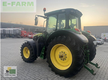 Traktor John Deere 6110m: slika 3
