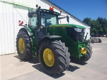 Traktor JOHN DEERE 6215R