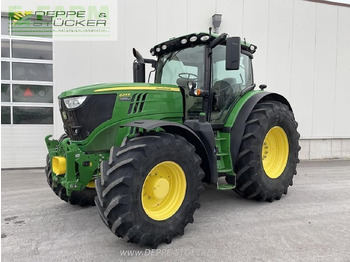 Traktor JOHN DEERE 6215R