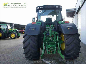 Traktor John Deere 6215r: slika 4 Traktor John Deere 6215r: slika 4