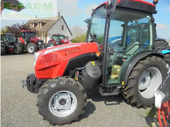 Traktor McCORMICK