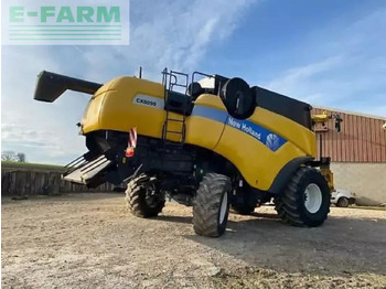 Kombinovani kombajn New Holland cx 8090: slika 5