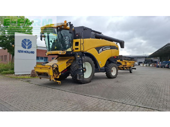 Kombinovani kombajn NEW HOLLAND CX series