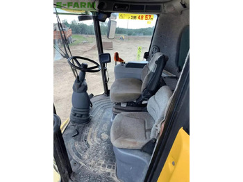 Kombinovani kombajn New Holland cx 880 hd: slika 5 Kombinovani kombajn New Holland cx 880 hd: slika 5