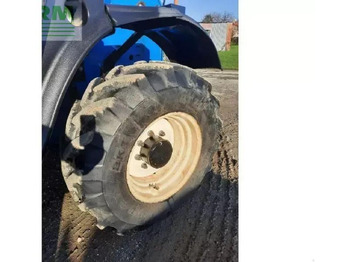 Teleskopski upravljač New Holland lm7-42: slika 4