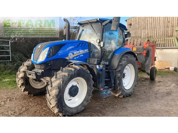 Traktor NEW HOLLAND T6