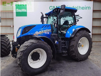 Traktor NEW HOLLAND T7