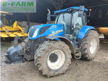 Traktor NEW HOLLAND T7