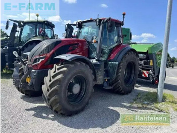 Traktor VALTRA T-series