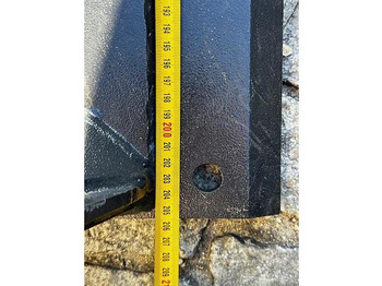 Kašika novi Big Volumenschaufel 200 cm mit Merlo ZM2 Aufnahme: slika 3